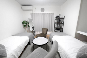 Close to Shinjuku!Twin beds,Projector,Appliances!